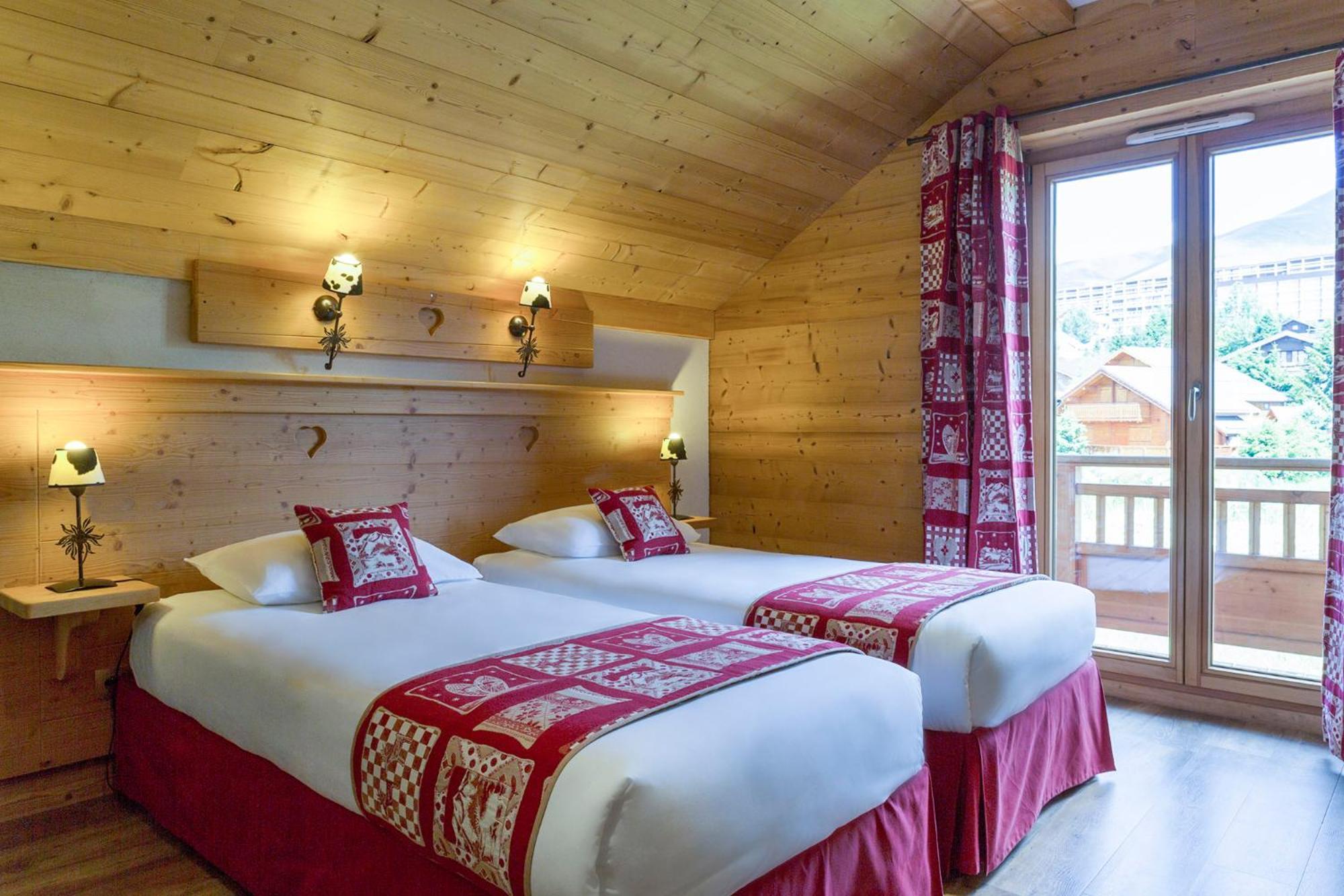 Double or Twin Room,1580196801:JPEG